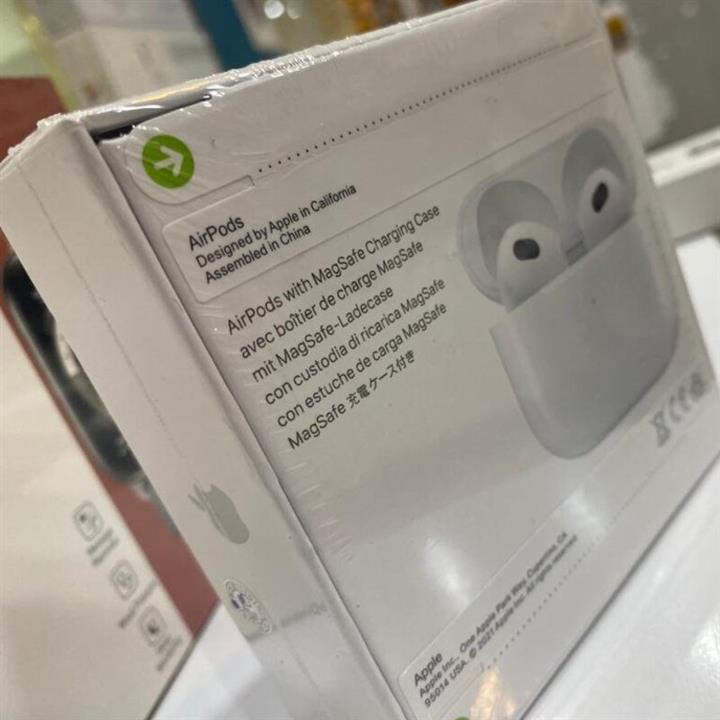 هندزفری و ایرپاد airpods apple همراه با 18 ماه  اصلی